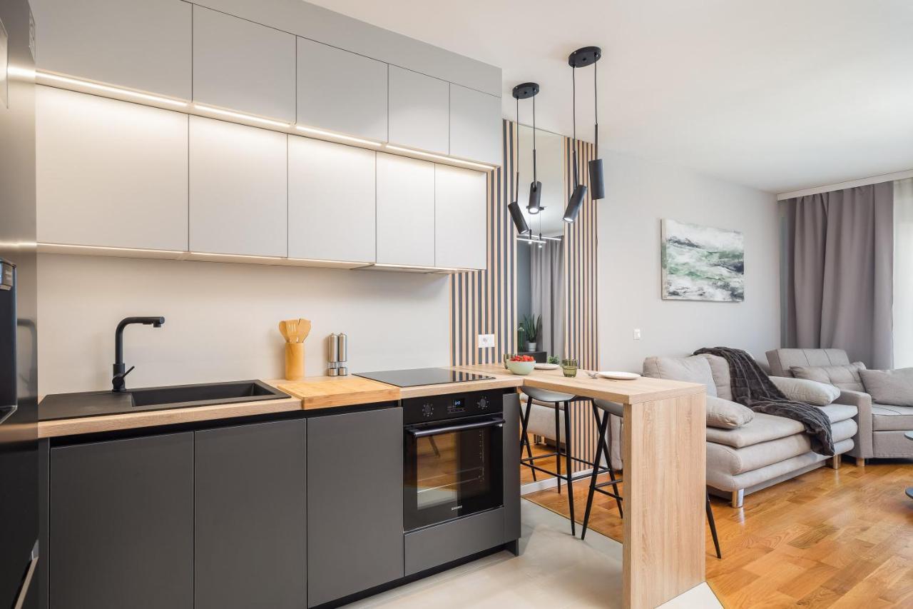 A&N Apartment - Partial Sea View And Free Parking Μακάρσκα Εξωτερικό φωτογραφία